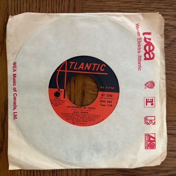 Atlantic Records Vinyl 45 RPM - Picture 3 of 3